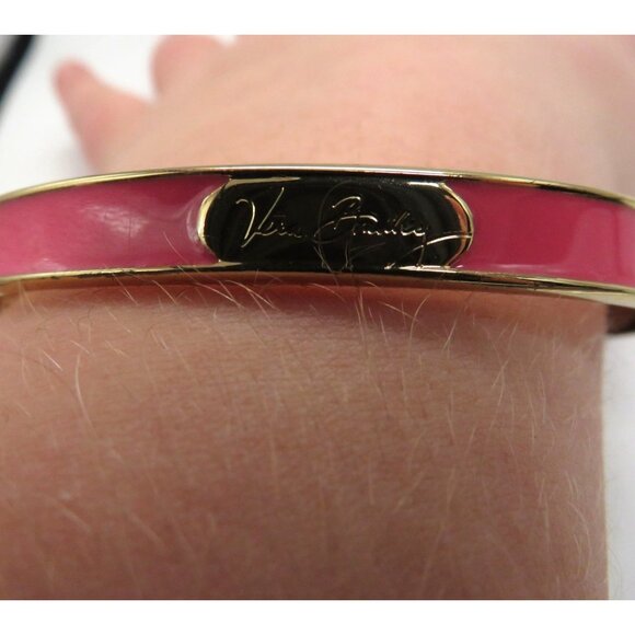 Vera Bradley Bracelet Pink Enamel Gold Tone Bangle Bubblegum Barbie Signed - Picture 2 of 6